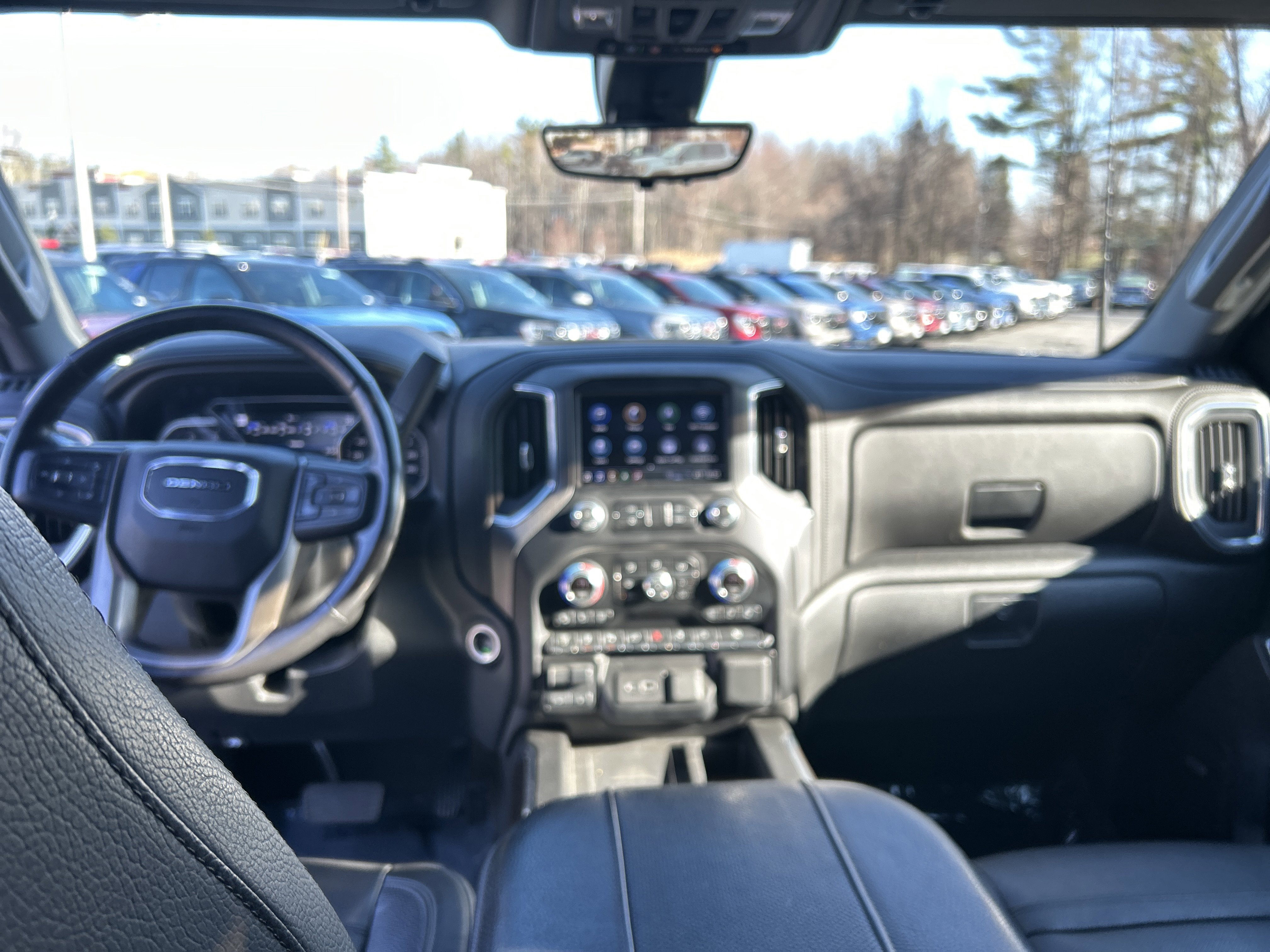 Used 2023 GMC Sierra 3500 Denali w/ Denali Ultimate Package image 19