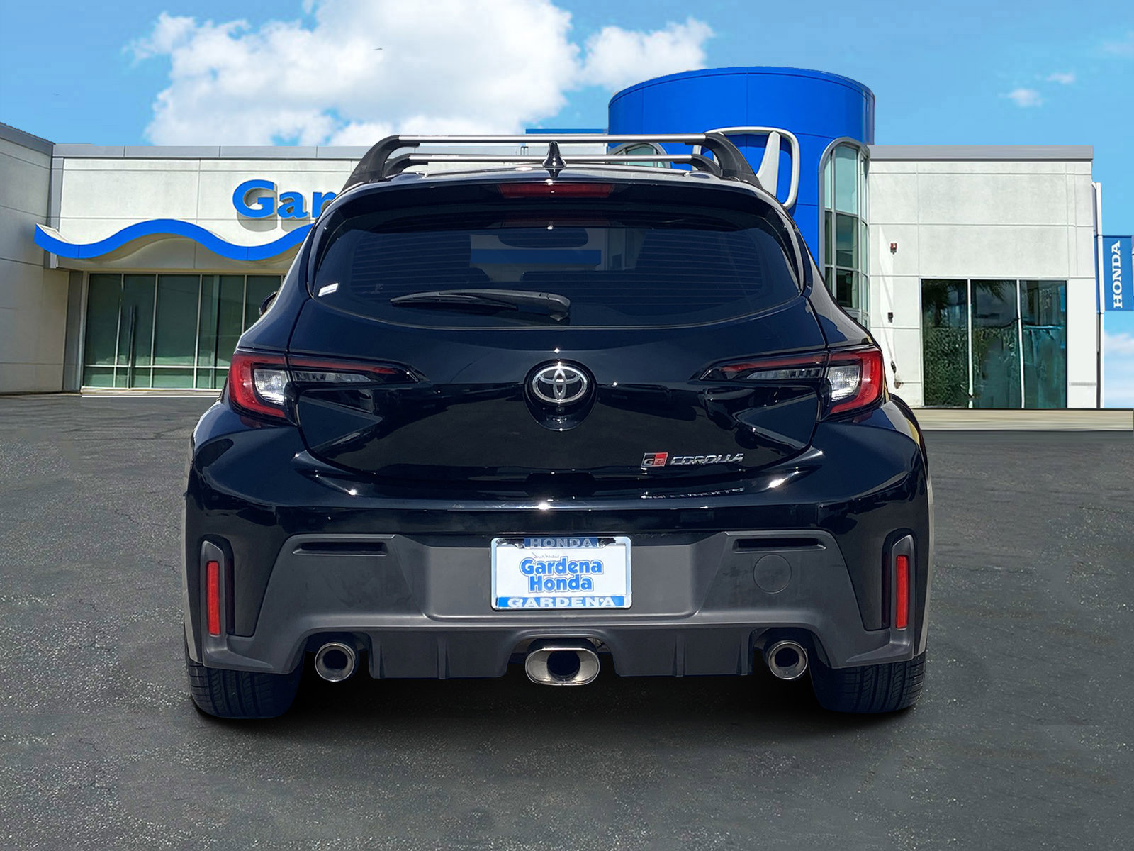 Used 2023 Toyota Corolla Core w/ Technology Package image 5