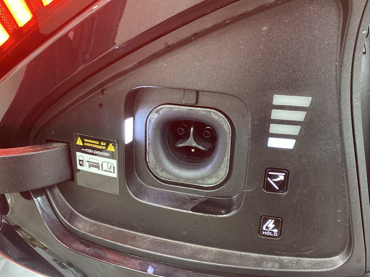 Used 2025 Kia EV6 Light w/ Light LR Technology Package RWD image 20