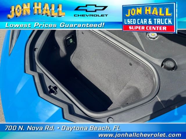 Used 2021 Chevrolet Corvette Stingray Convertible w/ Z51 Performance Package image 16