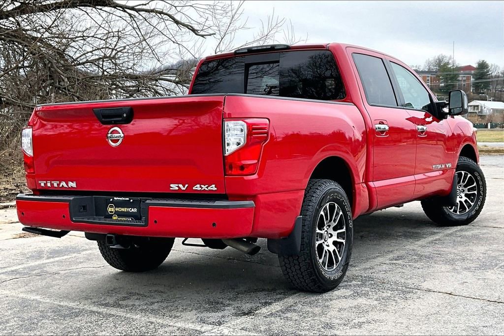 Used 2020 Nissan Titan SV w/ SV Convenience Package image 6