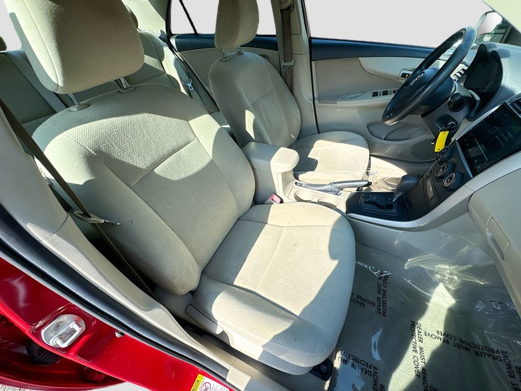 Used 2013 Toyota Corolla L FWD image 22