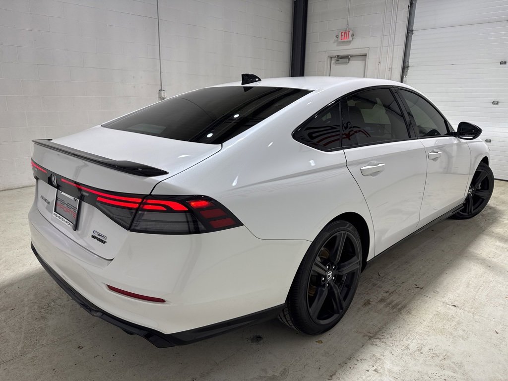 Used 2023 Honda Accord Sport image 4