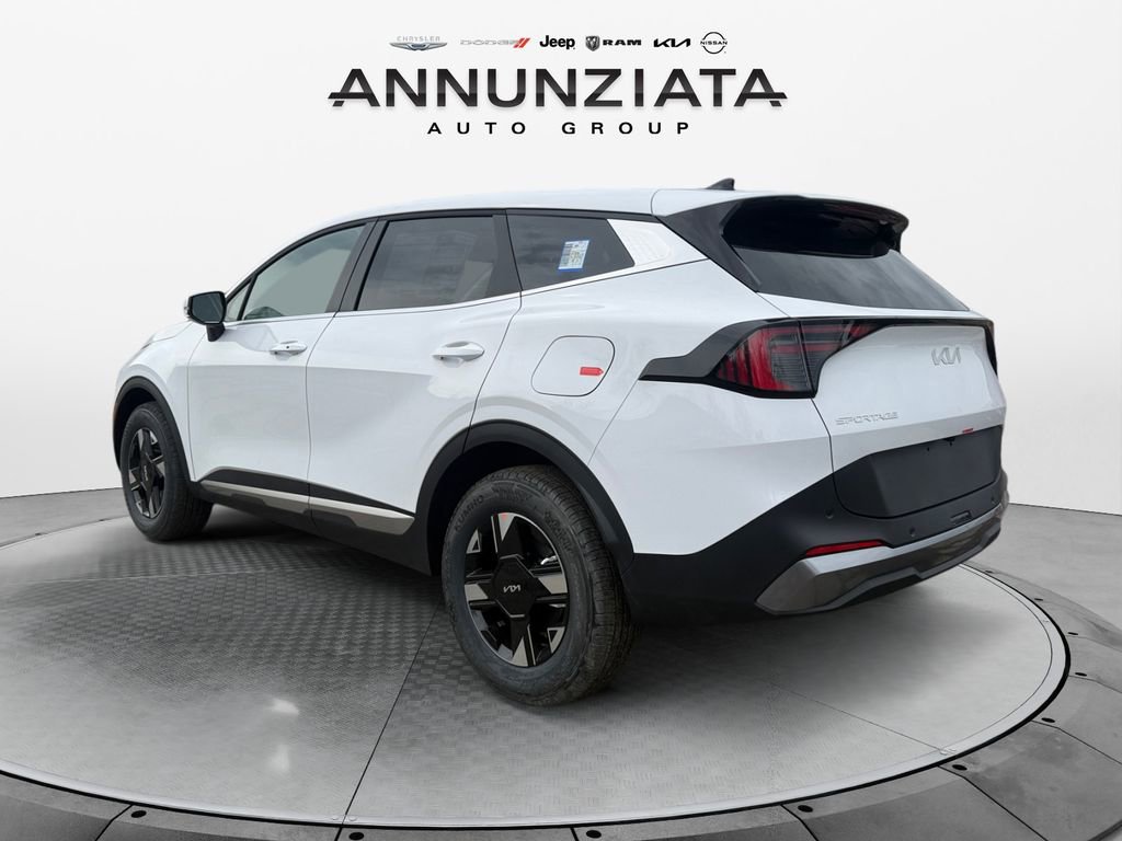 New 2026 Kia Sportage LX image 3