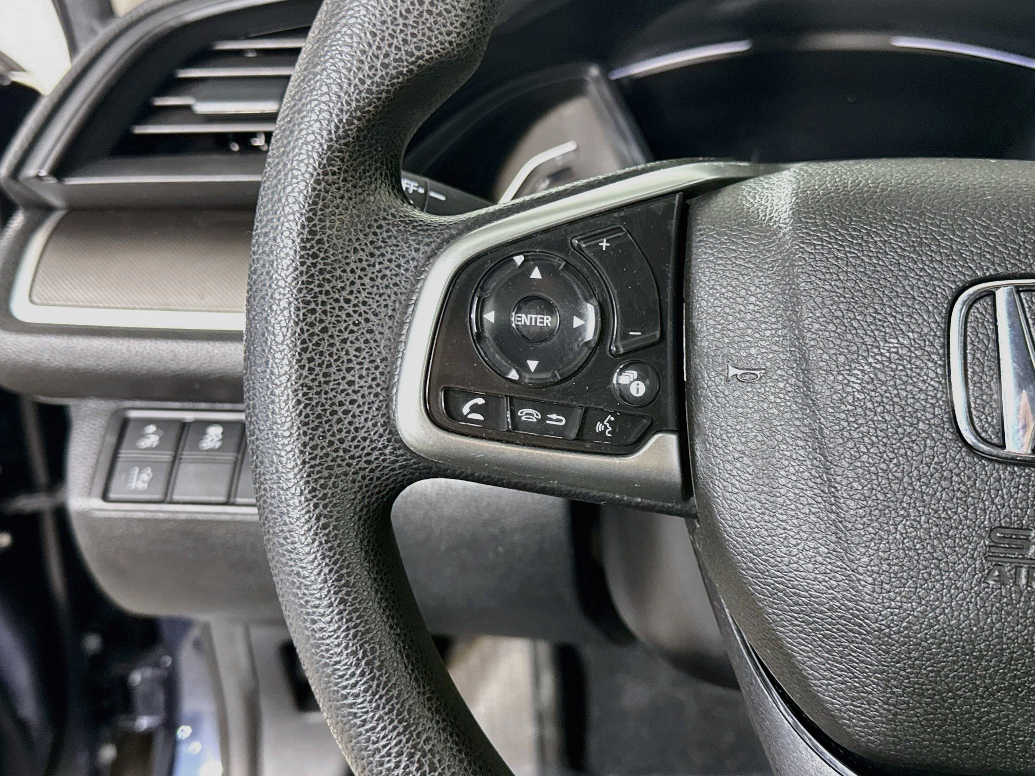 Used 2019 Honda Civic LX image 14