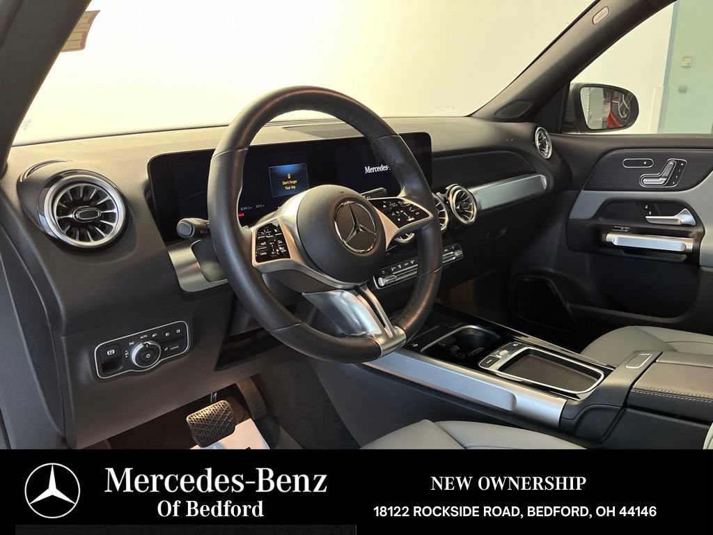 Used 2026 Mercedes-Benz GLB 250 4MATIC image 9