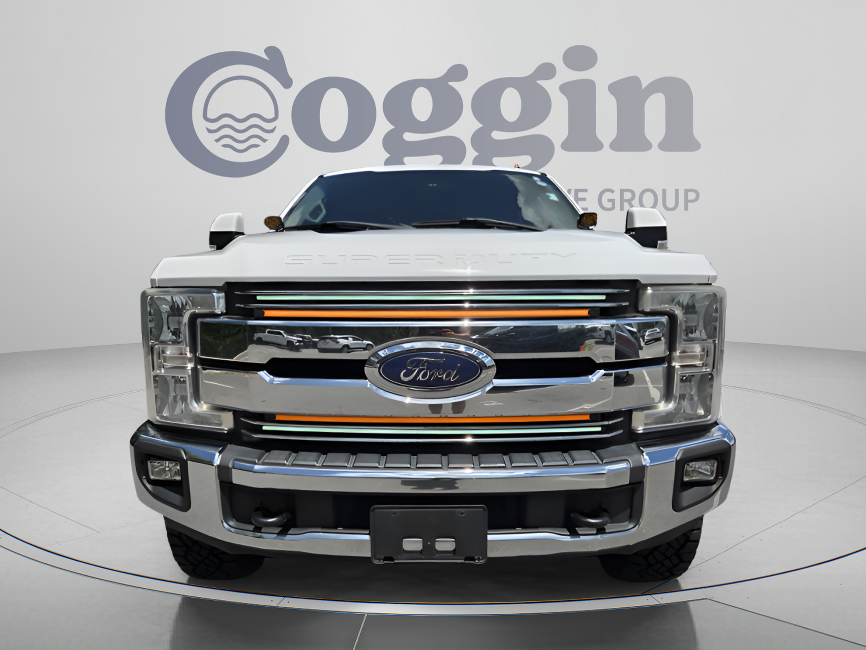 Used 2019 Ford F350 Lariat w/ Lariat Value Package AWD/4WD image 8
