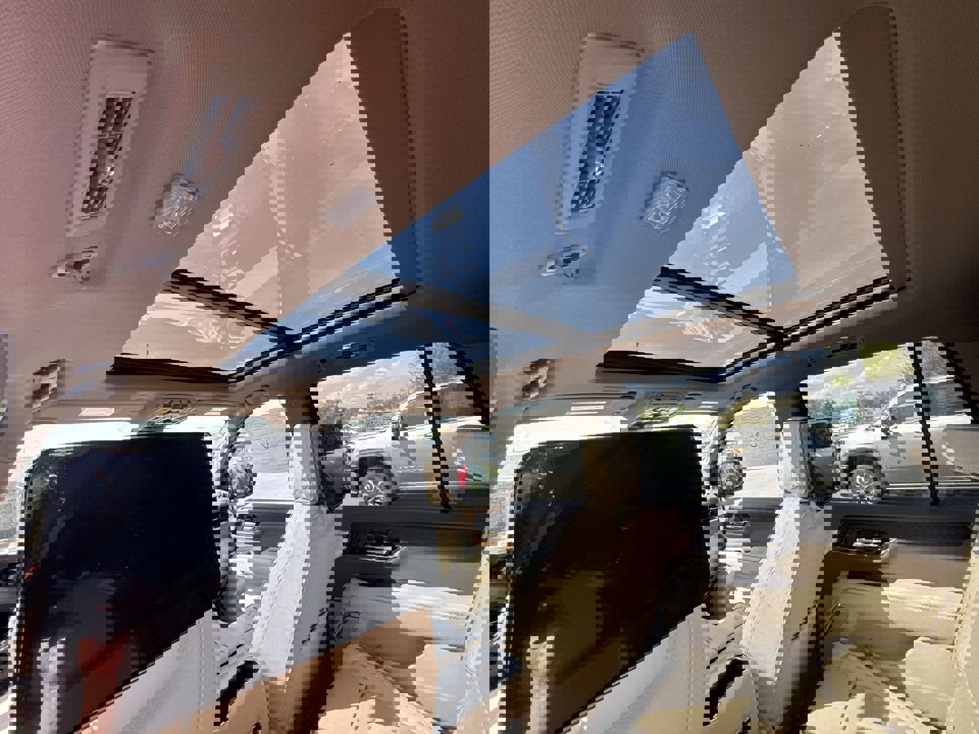 New 2026 GMC Yukon Denali w/ Denali Reserve Package image 16