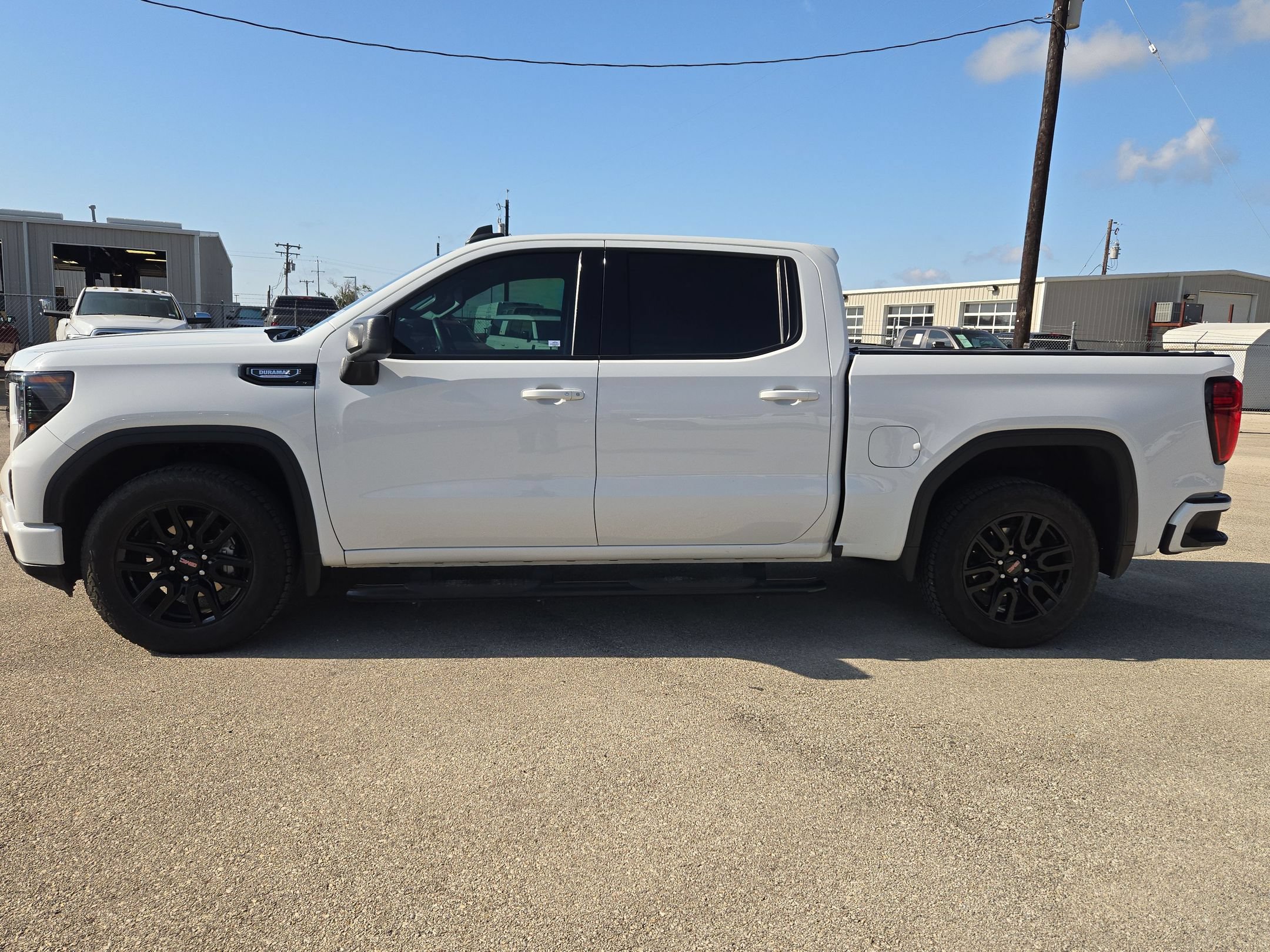 Used 2025 GMC Sierra 1500 Elevation w/ X31 Off-Road Package AWD/4WD image 6