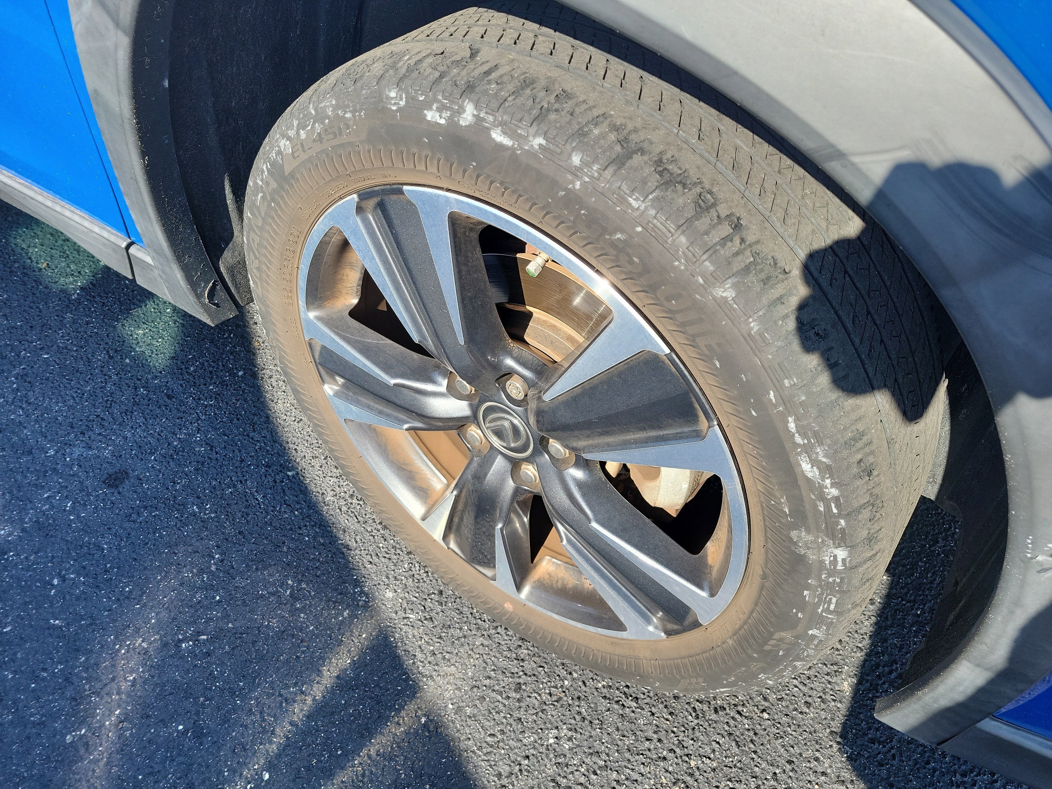 Used 2022 Lexus UX 200 w/ Accessory Package (Z2) FWD image 8