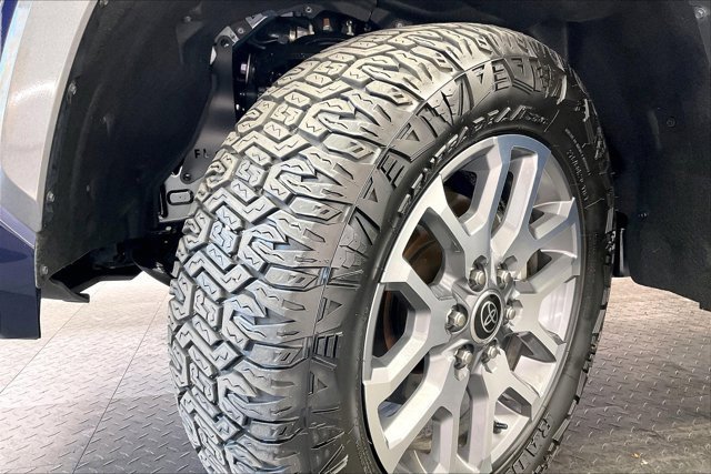 Used 2024 Toyota Tundra 1794 Edition image 33