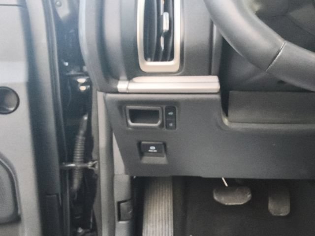 Used 2025 Ford Expedition Active RWD image 31