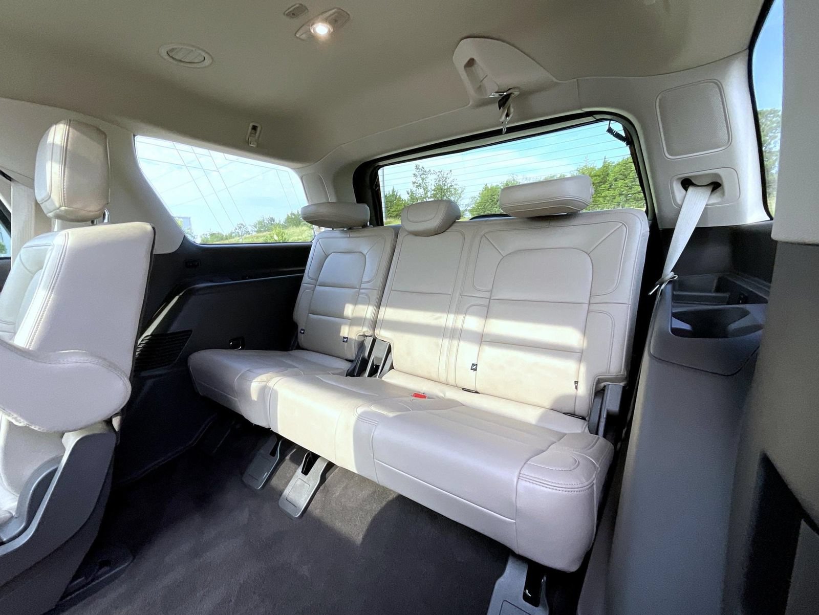 Certified 2023 Lincoln Navigator Reserve AWD/4WD image 20