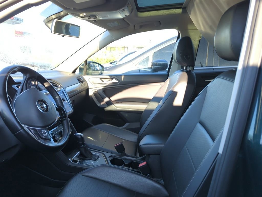 Used 2019 Volkswagen Tiguan SE FWD image 6