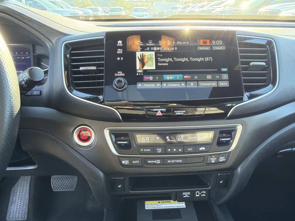 Used 2023 Honda Passport TrailSport image 30