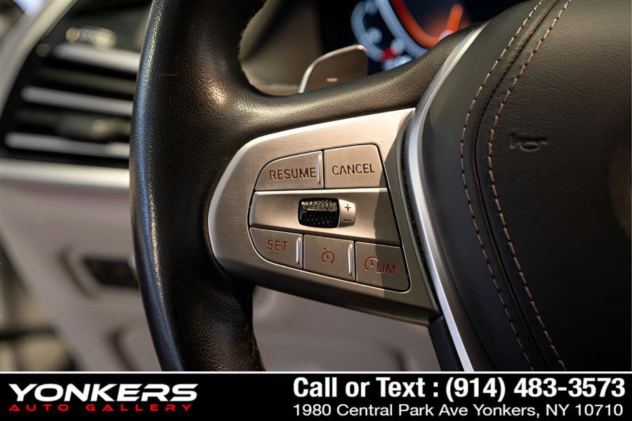 Used 2022 BMW X7 xDrive40i w/ Executive Package image 63