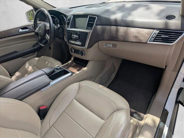 Used 2015 Mercedes-Benz ML 350 4MATIC image 20
