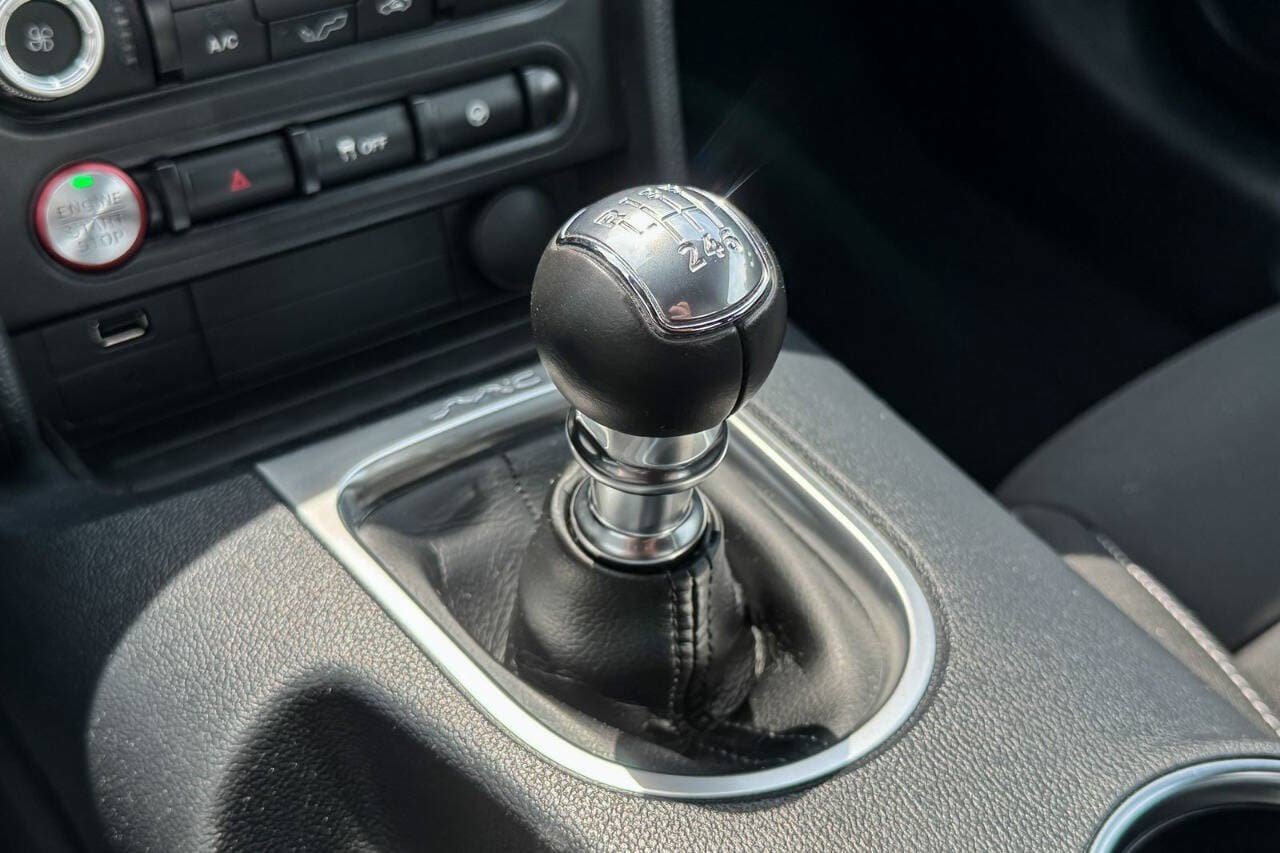 Used 2022 Ford Mustang GT RWD image 36