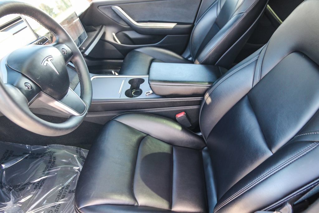 Used 2022 Tesla Model 3 Long Range AWD/4WD image 18
