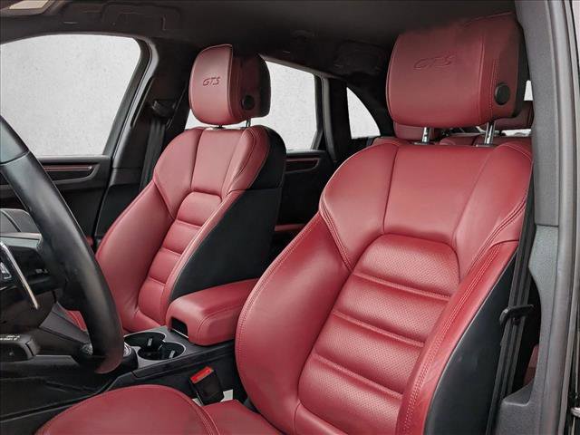 Used 2023 Porsche Macan GTS image 5