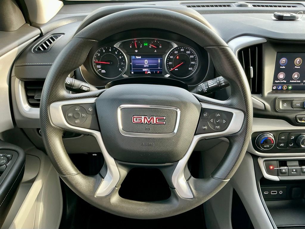 Used 2024 GMC Terrain SLE w/ Driver Convenience Package image 37