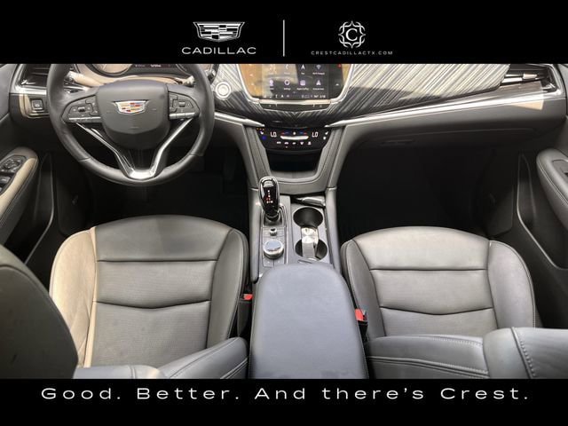 Used 2024 Cadillac XT6 Premium Luxury w/ Technology Package FWD image 13