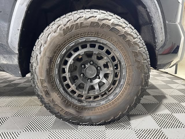 Used 2022 Toyota Tundra SR5 w/ TRD Off-Road Premium Package AWD/4WD image 11