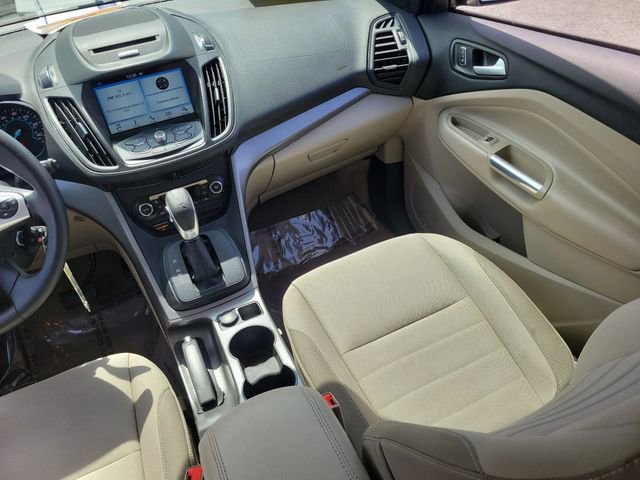 Used 2016 Ford Escape SE w/ Equipment Group 201A image 9