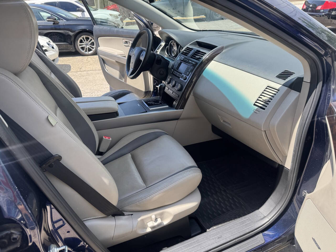 Used 2012 MAZDA CX-9 Grand Touring w/ Moonroof & Bose Audio Pkg FWD image 38