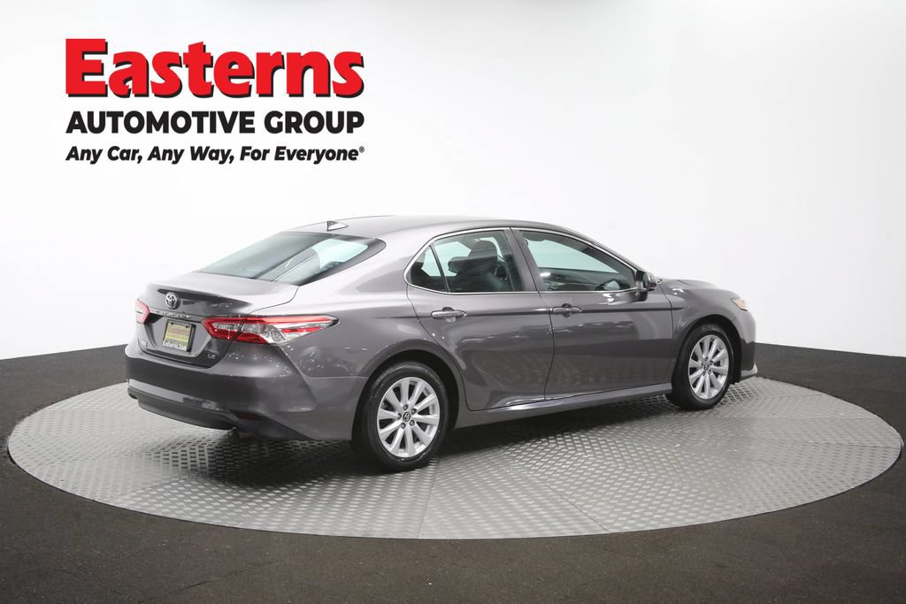 Used 2019 Toyota Camry LE FWD image 40