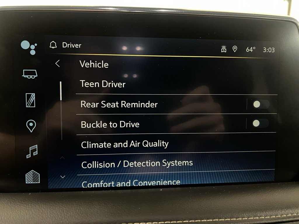 Used 2023 Chevrolet Suburban Premier image 38