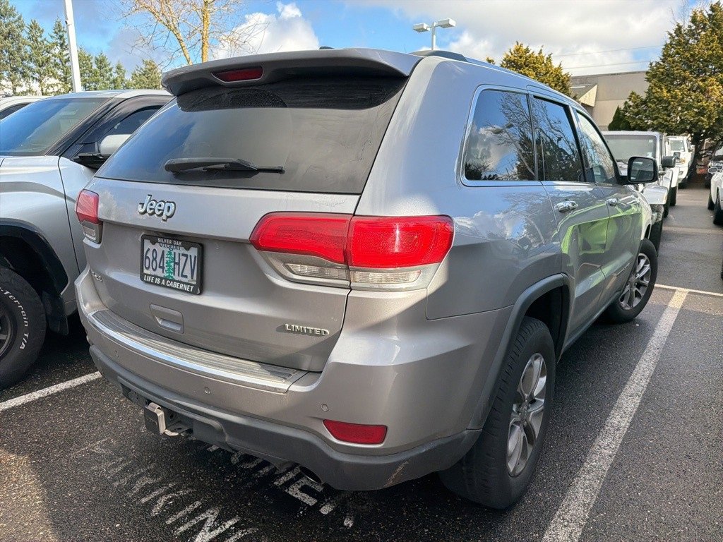 Used 2015 Jeep Grand Cherokee Limited w/ Trailer Tow Group IV image 3