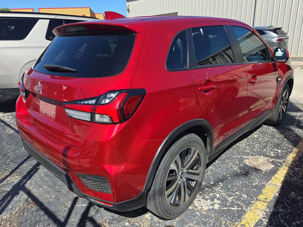 Used 2021 Mitsubishi Outlander Sport ES FWD image 2