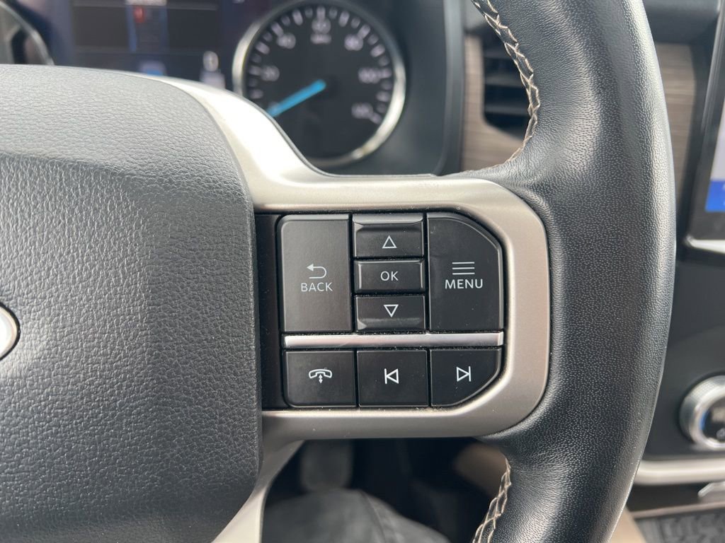 Used 2024 Ford Expedition Limited image 17