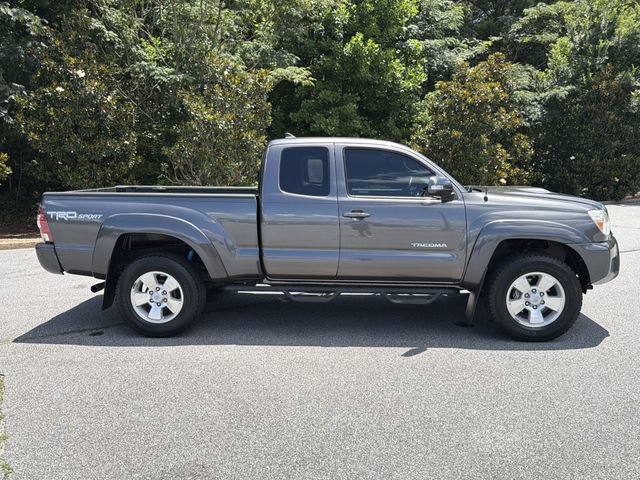 Used 2014 Toyota Tacoma PreRunner w/ TRD Sport Package RWD image 10