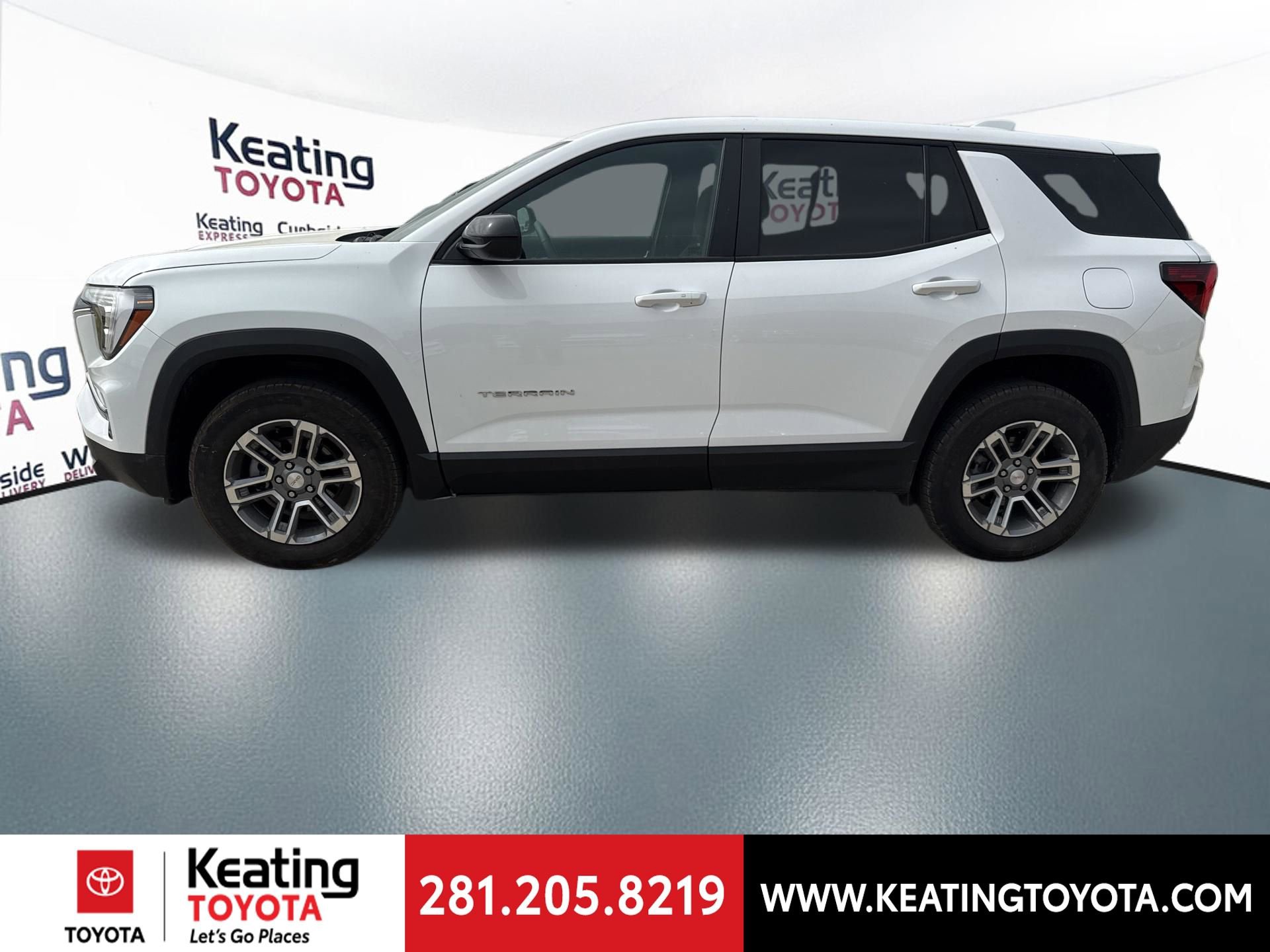 Used 2025 GMC Terrain Elevation image 4
