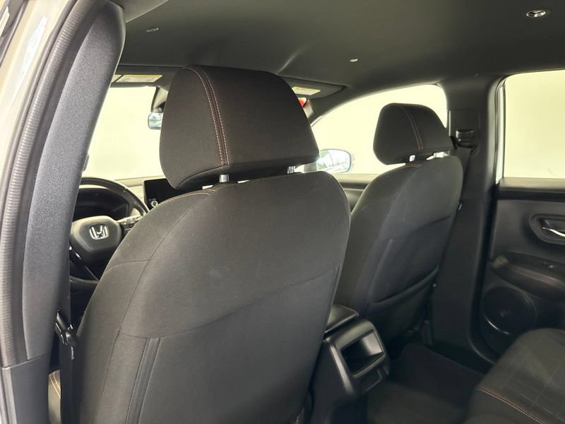 Used 2024 Honda HR-V Sport image 17