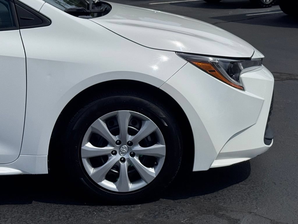 Used 2024 Toyota Corolla LE FWD image 38