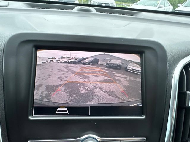 Used 2023 Chevrolet Equinox LS AWD/4WD image 17