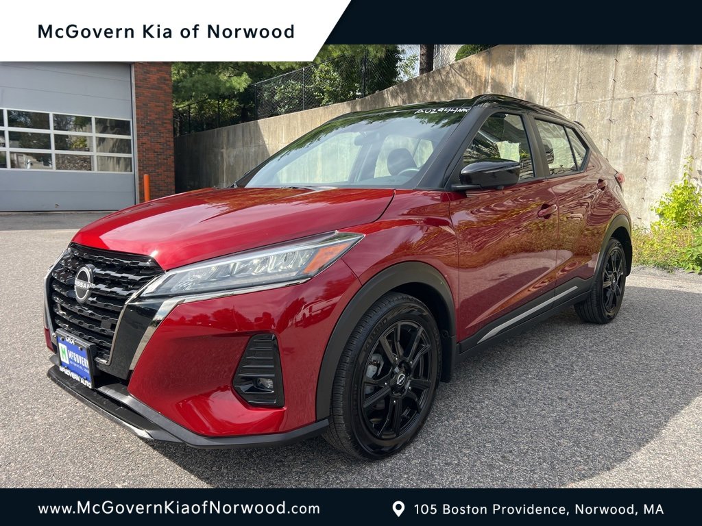 Used 2022 Nissan Kicks SR