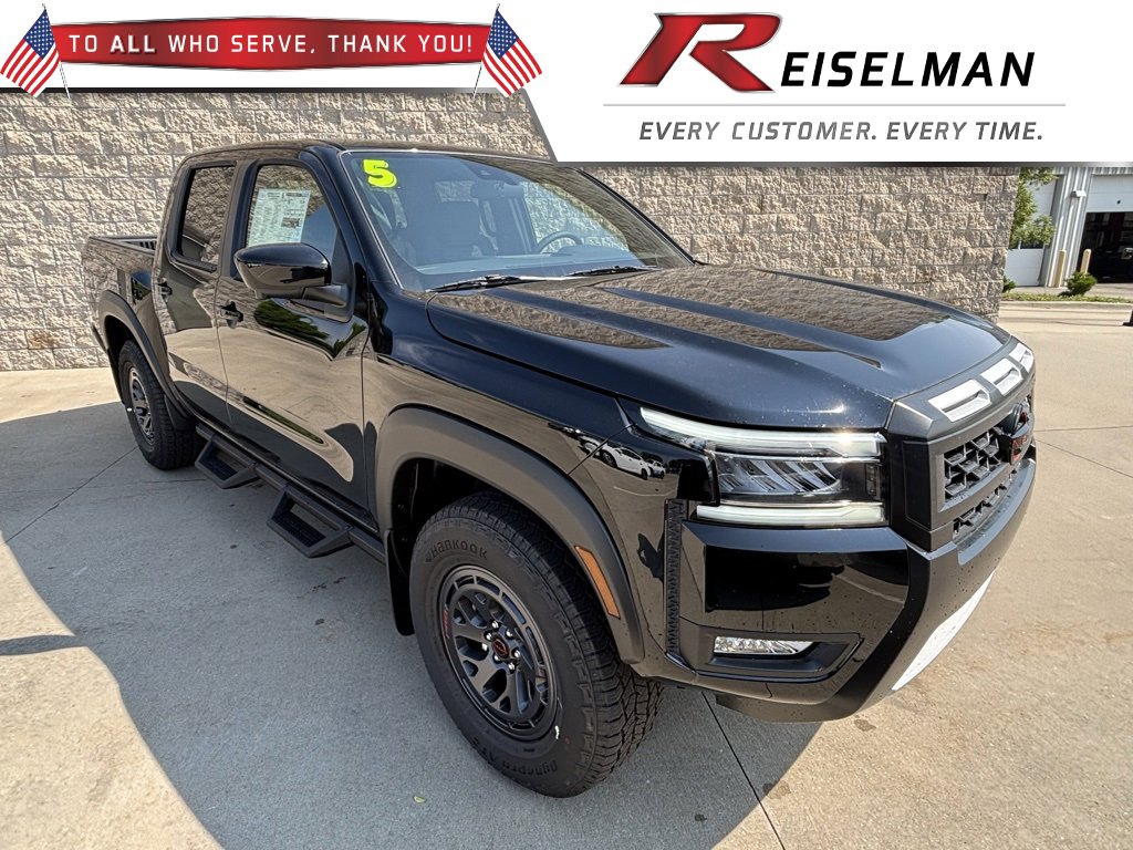 New 2025 Nissan Frontier PRO-4X w/ Pro Convenience Package