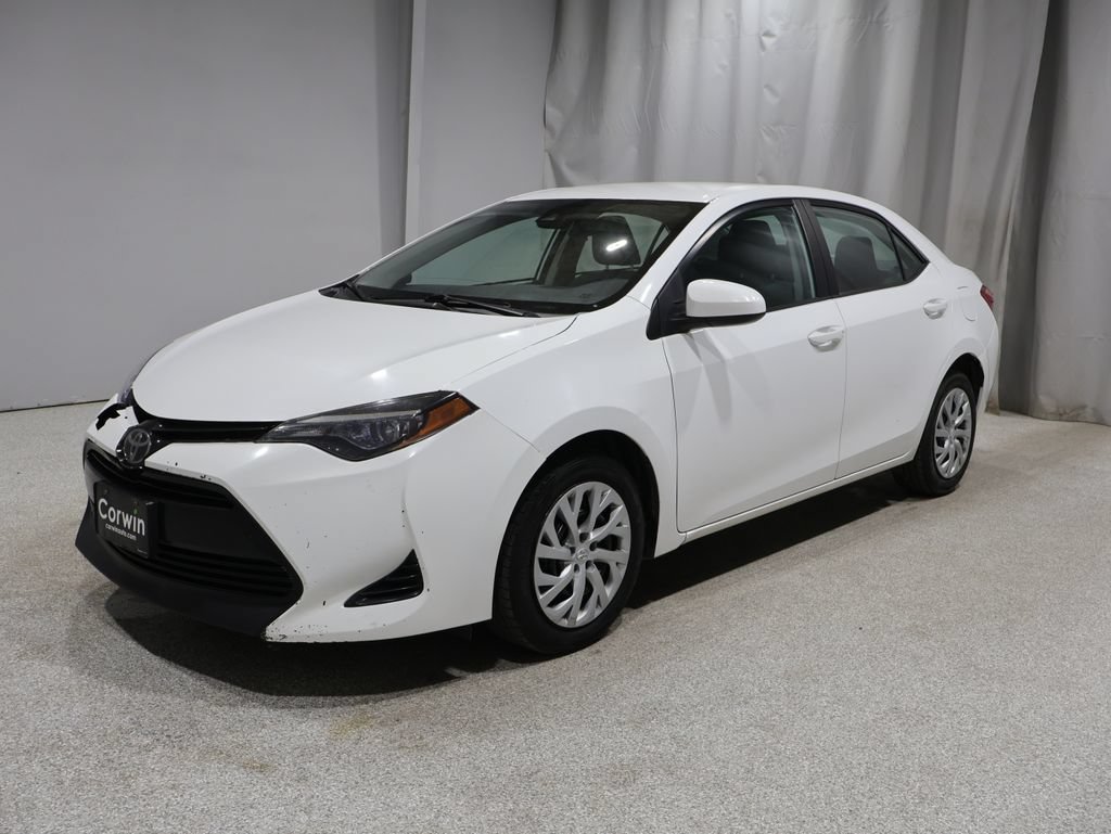 Used 2018 Toyota Corolla LE FWD image 5