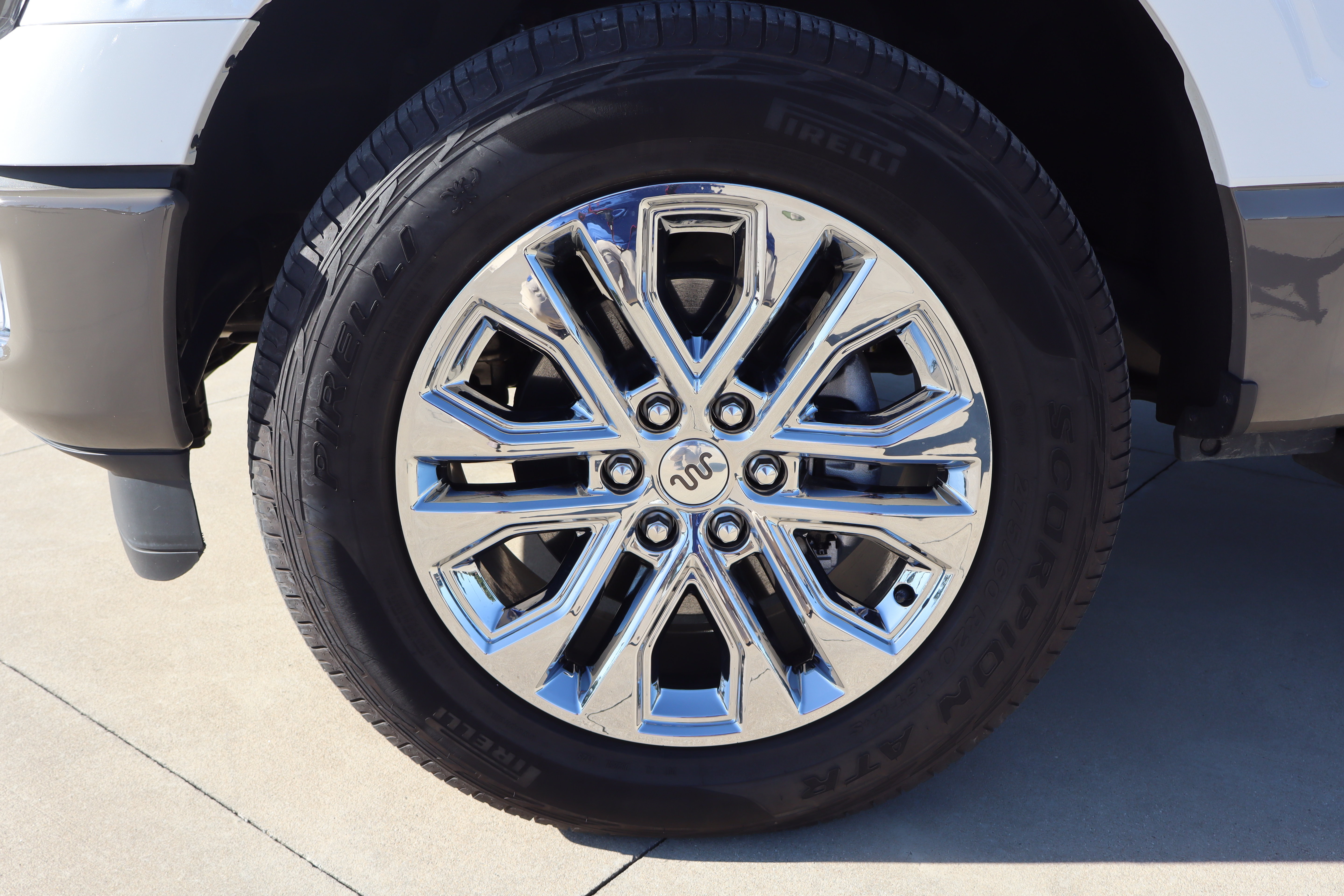 Used 2025 Ford F150 King Ranch w/ FX4 Off-Road Package AWD/4WD image 35