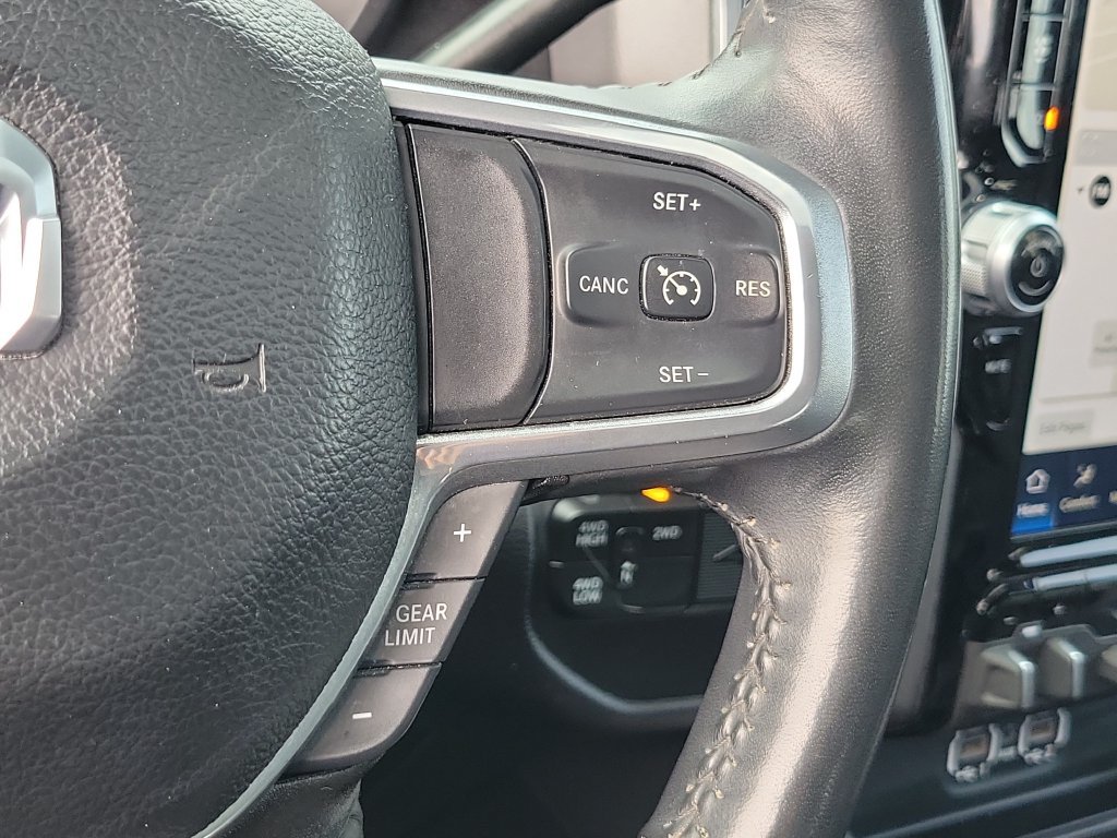 Used 2023 RAM 2500 Laramie AWD/4WD image 27