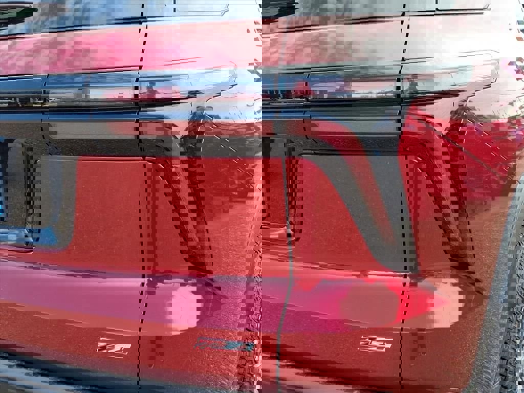 New 2026 Chevrolet Traverse Z71 image 9