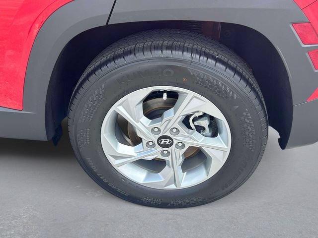 Used 2022 Hyundai Tucson SEL w/ Cargo Package AWD/4WD image 11