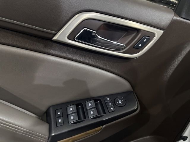 Used 2020 GMC Yukon Denali w/ Denali Ultimate Package AWD/4WD image 16