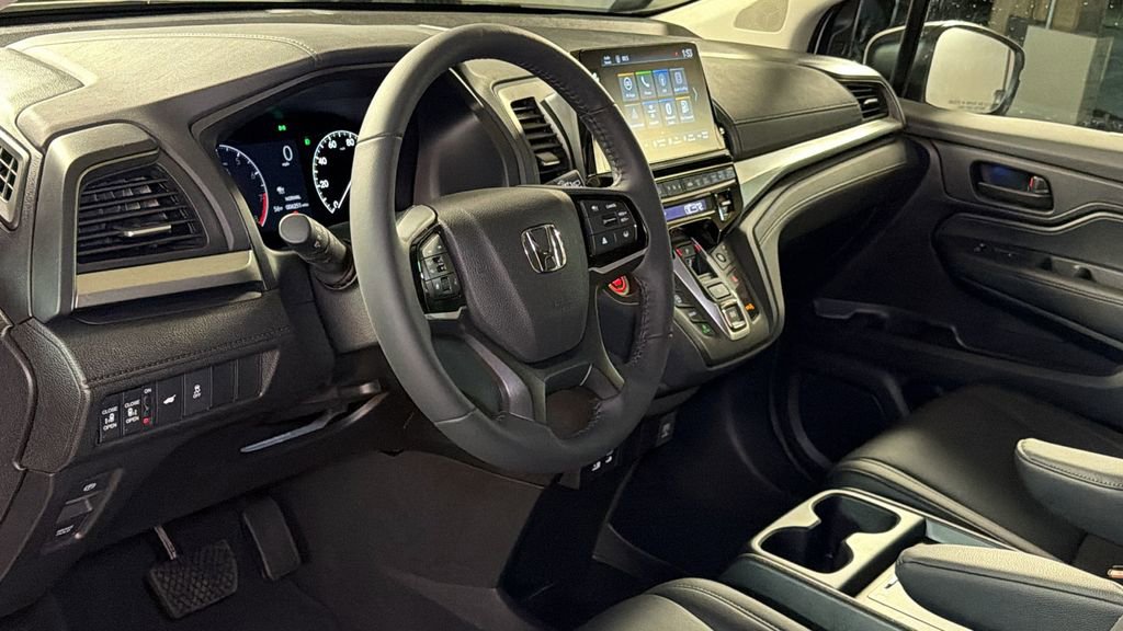 Used 2025 Honda Odyssey EX-L image 23