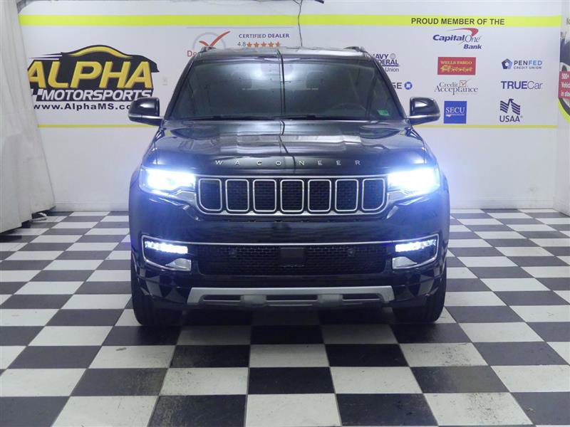 Used 2024 Jeep Wagoneer Series II image 2