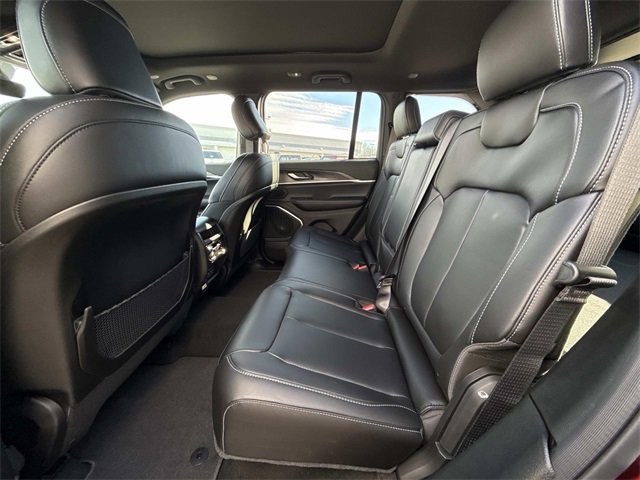 New 2026 Jeep Grand Cherokee Limited image 16